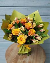 Букет цветов из:  Альстромерии и Розы #REPLACE_PRED# Шатуре