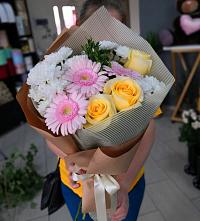 Букет цветов из:  Герберы, Розы и Хризантемы в Шатуре
