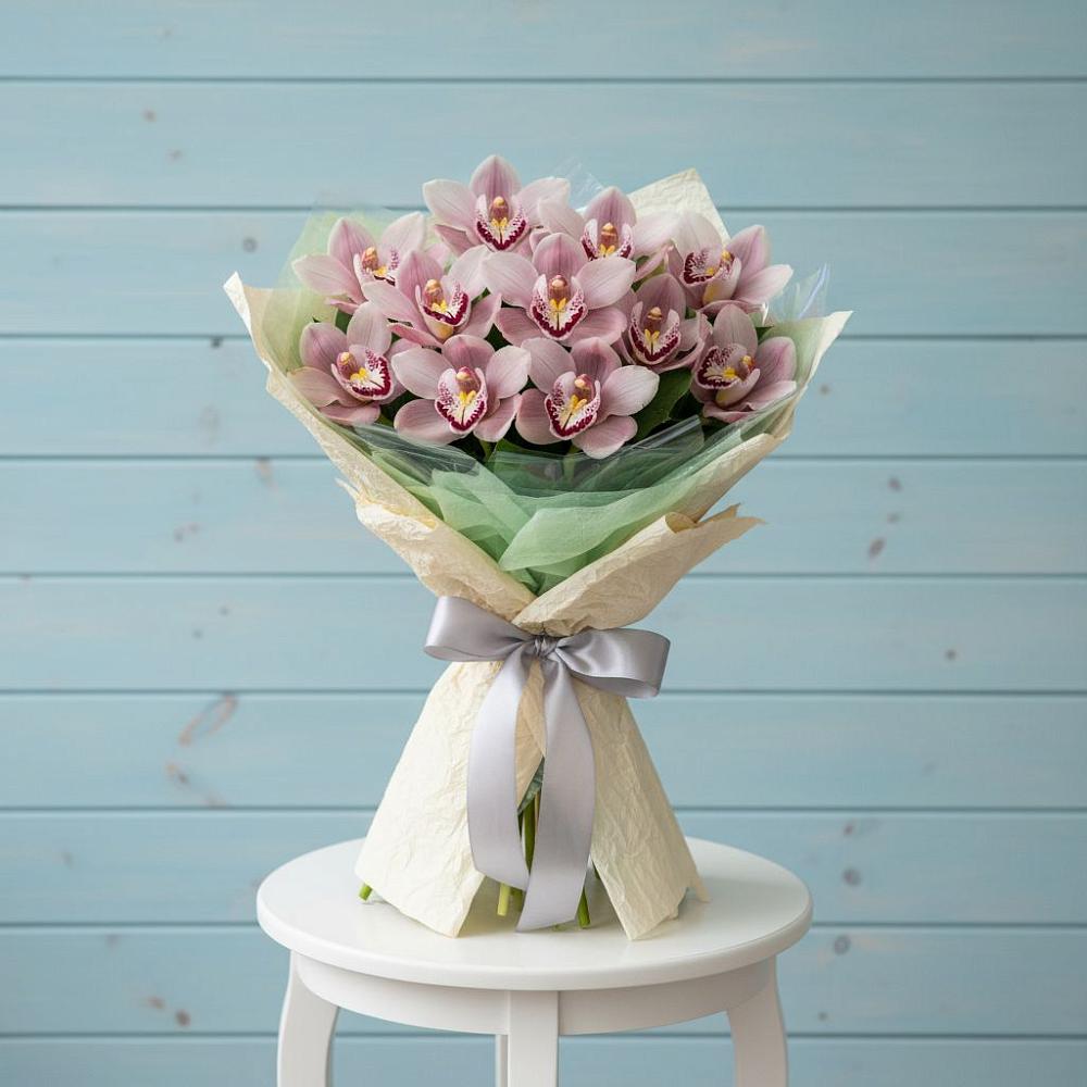 Букет цветов из: Орхидеи и Розы в Шатуре