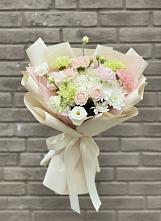 Букет цветов из:  Гвоздики, Розы, Лизиантусы и Хризантемы #REPLACE_PRED# Шатуре