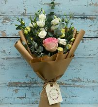 Букет цветов из:  Розы и Лизиантусы в Шатуре