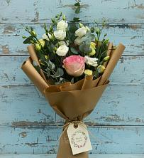 Букет цветов из:  Розы и Лизиантусы в Шатуре