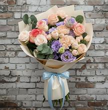 Букет цветов из:  Розы, Лизиантусы и Гвоздики #REPLACE_PRED# Шатуре